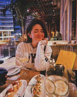 Bea Alonzo Instagram - My unpaid therapists 🤣❤️