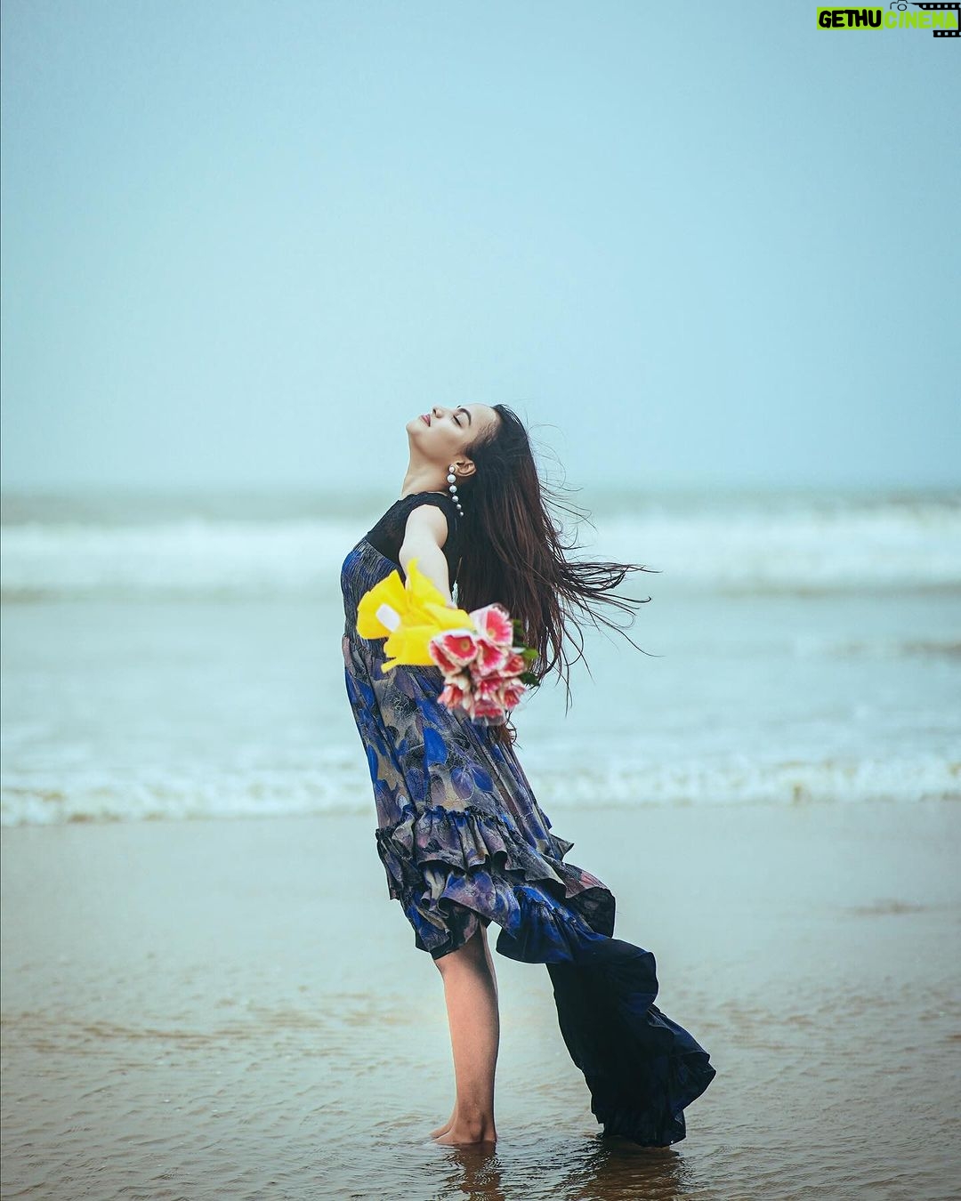Beauty Khan Instagram - Hey 🙊🌊 . . #beautians