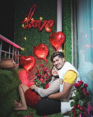 Beauty Khan Instagram - Happy rose day 🌹
.
.
#beautians #arbeu