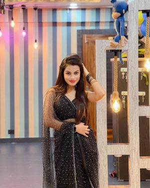 Beauty Khan Instagram - 🖤❤️
.
.
#beautians #beautykhan
