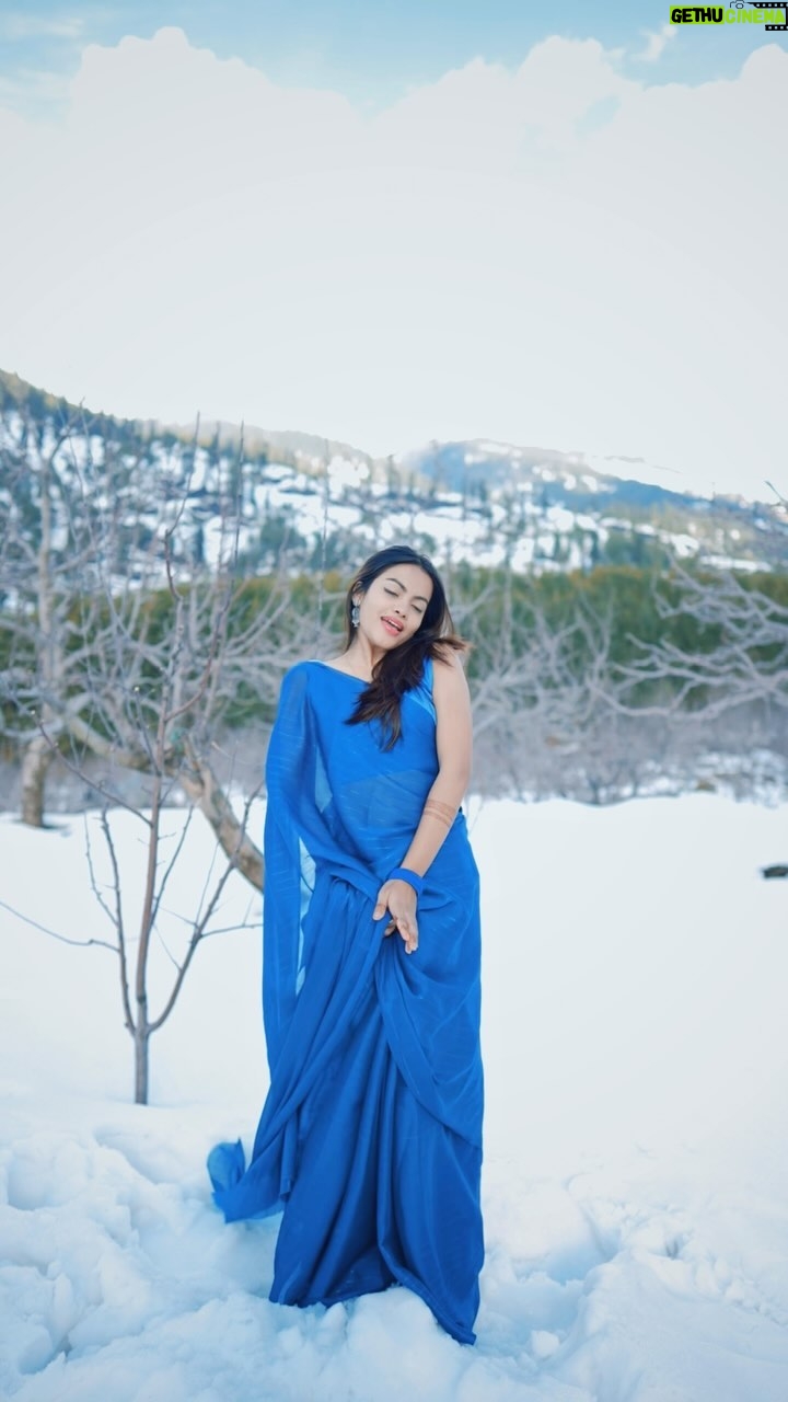Beauty Khan Instagram - Pas ao gale se laga lo ❤️ . . #beautians Manali, Himachal Pradesh