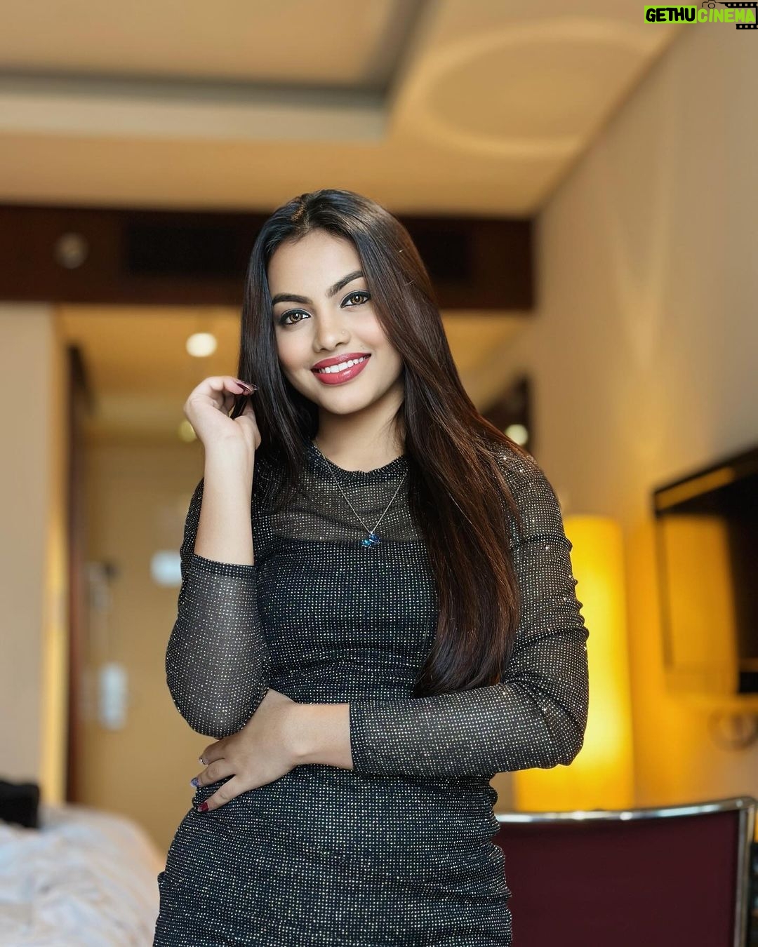 Beauty Khan Instagram - 😋 . . #beautians Dubai, United Arab Emirates