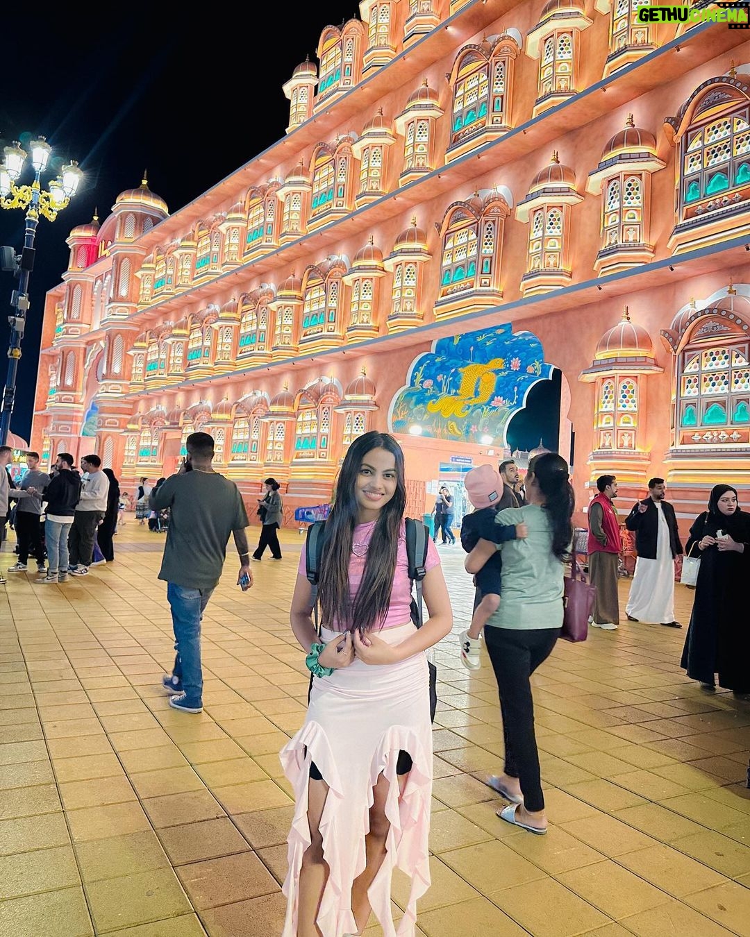 Beauty Khan Instagram - Cutiepie 🥰 . . #beautians Dubai, United Arab Emirates