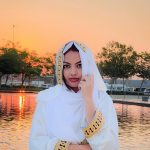 Beauty Khan Instagram - Kesi lag rahi hu batao ❤️ . . #beautians White Mosque, Abu Dabi