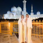 Beauty Khan Instagram - Kesi lag rahi hu batao ❤️ . . #beautians White Mosque, Abu Dabi