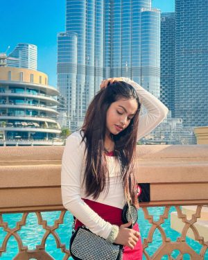 Beauty Khan Instagram - Dubai ❤️
.
.
#beautians