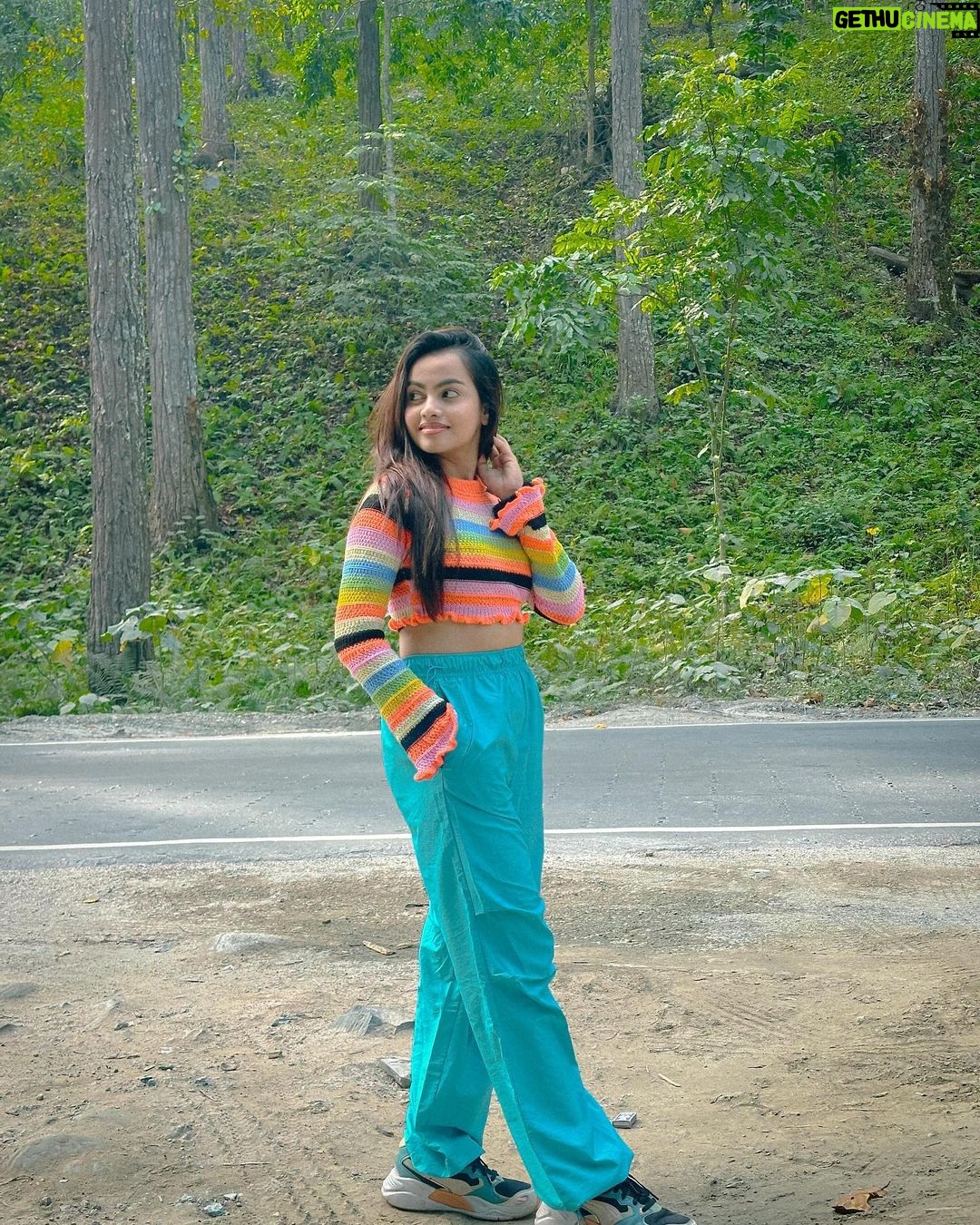 Beauty Khan Instagram - Put me on your wishlist.🥰😛 . . #beautians Gantok Sikim