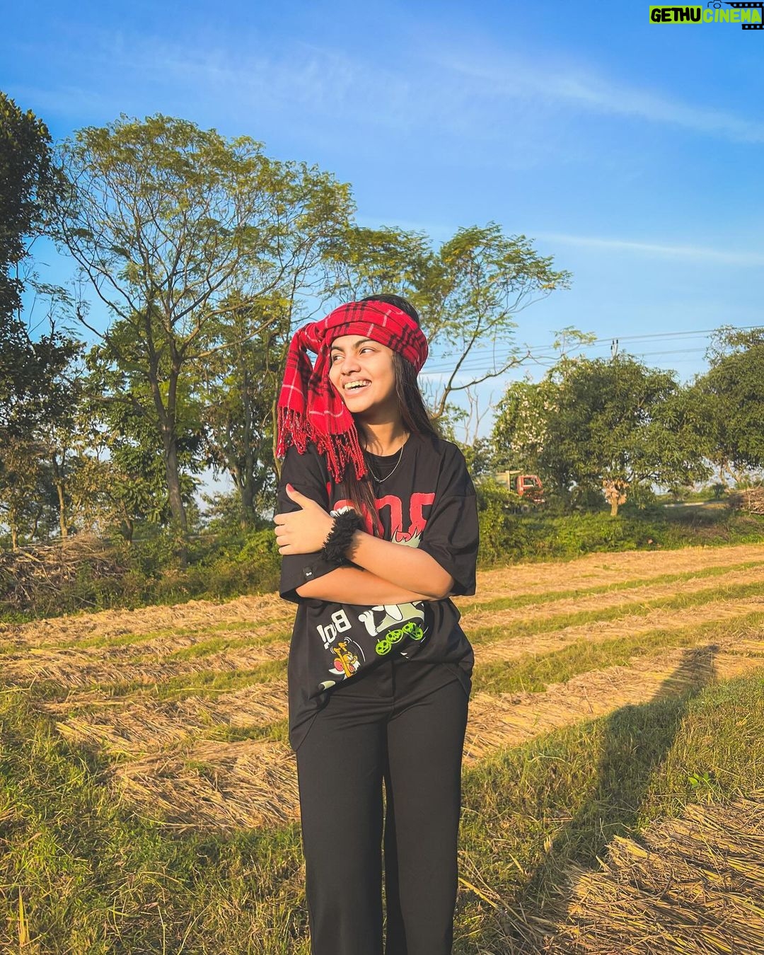 Beauty Khan Instagram - So many sights. So many sounds. So much divine beauty.❤️ . . #beautians Siliguri