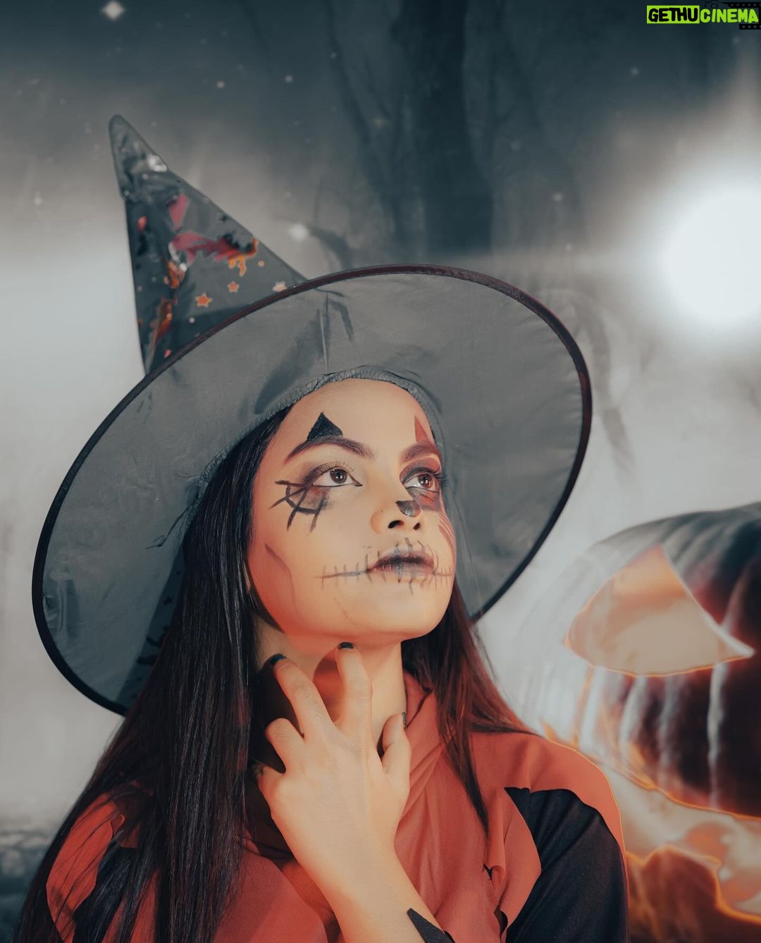 Beauty Khan Instagram - Halloween 👻 🎃 . . #beautians Kolkata