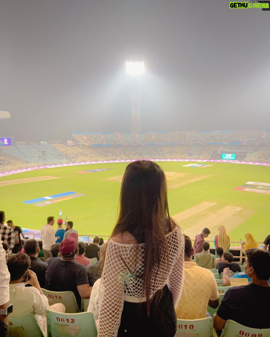 Beauty Khan Instagram - Cricket match ❤️ . . #india #icc #cwc #metaindia Kolkata