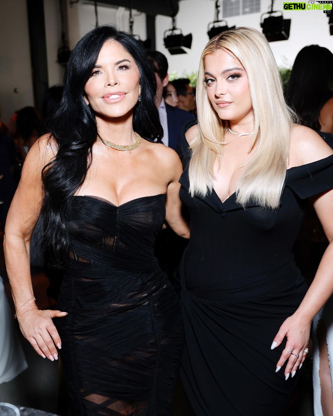 Bebe Rexha Instagram - What an inspiring night! Thank you @elleusa and @NinaGarcia for having me! #ellewih Congrats to all the honorees. Also my dress is by the amazing @albinadyla 👗 Los Angeles, California