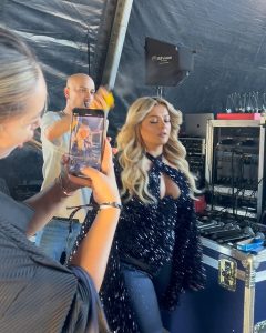 Bebe Rexha Instagram - I’m truly so grateful to be able to do what I love everyday. Thank you to everyone who has continuously supported me and allowed me to follow my dreams. Love you bee 🐝 💙 Malmö, Sweeden