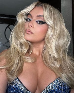 Bebe Rexha Instagram - A moment for this look 🎆