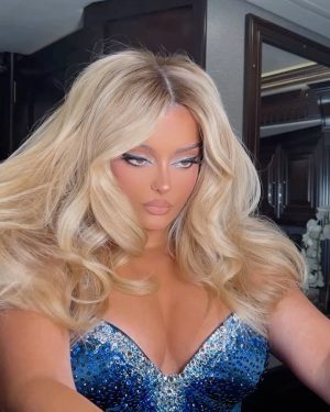 Bebe Rexha Instagram - A moment for this look 🎆