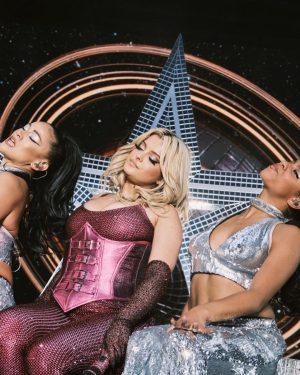 Bebe Rexha Instagram - Although the show ended in an unfortunate way it was still an amazing show in my hometown. Thank you so Much New York. I love You. The Tour must go on!!! Philly next!  Which show you coming to?! #bestfnnightofmylifetour