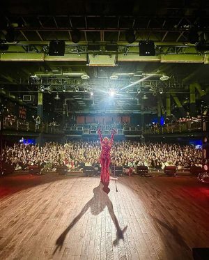 Bebe Rexha Instagram - THANK YOU ANAHEIM! So much fun 🪩✨💖 Whose coming to the next show?! 📸: @kristenjanwong