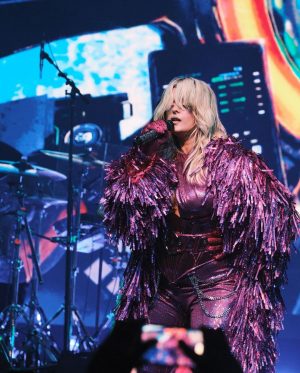 Bebe Rexha Instagram - THANK YOU ANAHEIM! So much fun 🪩✨💖 Whose coming to the next show?! 📸: @kristenjanwong