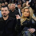 Bebe Rexha Instagram - Hometown game @nyknicks with the family ❤️ MSG