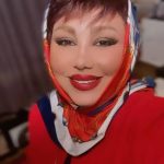 Behnoush Bakhtiari Instagram – از قدیم از این واژه الهی امیدوارم خوشم میومد … مادرم میگفت… مادر بزرگم میکفت کیف میکردم …الانم شاید شاید دعای ما برای هم گیرا باشد..از دعا دست برندارید …شاید منم… شاید تو هم دعایت بگیرد…،شاید من از نظر خیلیا مومن نباشم ولی خودم مبخوام که دلم مومن باشد… دلم حجاب داشته باشد… ذهن و فکرم محجبه باشد… و خودم انسان باحیایی باشم و حرمت‌ها رو بفهمم❤️
#بهنوش_بختیاری #behnoosh_bakhtiari