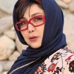 Behnoush Bakhtiari Instagram - عکسی از فیلم لالاکن که هم اکنون در حال فیلمبرداری هستیم...این فیلم قراره برای جشنواره فجر امسال امده شود...در این فیلم نقش زنی هنرمندو روشنفکر رو دارم که در فلسفه و پیچ و خم زندگی گم شده است...مغموم و سرگردان در هیاهوی زندگی فقط سکوت کرده است..... کارگردان و نویسنده: مصطفی قربانپور طراح گریم:سودابه خسروی عکس از سمیرا بختیاری عزیز گریم از ملیکا صفاوردی