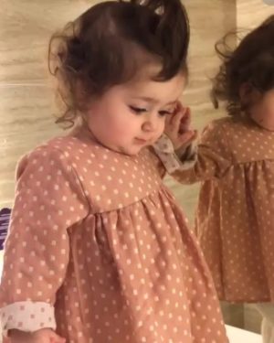 Behnoush Bakhtiari Instagram - دوستان بارها گفتم که همسر من علاقه ای به انتشار عکسشون در فضای مجازی ندارن...از طرف بهزیستی فعلا اجازه انتشار عکس دخترمون رو نداریم...ضمن اینکه من نمیدونم این بچه راضی هست عکسش رو همه ببینن و به عنوان بچه بی سرپرست بشناسنش یا خیر....باید بزرگ بشه و خودش اعلام کنه که راضیه یا نه...منتظر عکس و فیلم یگانه نباشید...سپاس..یاعلی