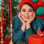 Behnoush Bakhtiari Instagram – استقبال زودهنگام از یلدا بخاطر کمبود شادی و دلگرمی… دلم میخواست زودتر یه روزی بیاد که به هواش بهم تبریک بگیم و دلمون گرم بشه… ❤️💚🤍میدونم خیلی اوضاعمون بده ولی واقعا دیگه جون استرس و تلخی ندارم ❤️‍🩹یلدا مبارک❤️💚
@samanzahmatkeshofficial 
@shams.house8 #behnooshbakhtiari

واحد پول ایران هم اینجوری شده ضمنا ❤️

واسه حسابدارا : ریال
واسه کارگرا : تومن
واسه مغازه دار : میلیون تومن
واسه بنگاهی و نمایشگاه دار : میلیارد تومن
واسه اختلاسگرا : میلیارد دلار