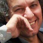 Behnoush Bakhtiari Instagram – ارش عزیزم… سر سریال گل و بلبل گفتم یکی از دلایل حضور من امید دیدن بچه هایی مثل توست… دیدن رفتار فرشته گونه تو… دیدن اون حجم بی عقده بودنت،اینکه هیچ حسادتی در دل غمگینت نبود…اینکه قدر استعداد بی حد تو رو ندونستن… اینکه دارم باور میکنم آدمای خوب جاشون تو این دنیا خیلی تنگه…ارش به خدا از دل نمیرود هر آنکه از دیده برفت… چقدر ناراحتم نشد من بیشتر در کنار تو در سریال گل و بلبل باشم… پارسال ولی در سریال قصه هزار افسون من و تو تولد مهبد بچه نه ساله رو برگزار کردیم… من دوستت داشتم… چه جلوی روت… چه پشت سرت…ولی ما انقد تلخ و کینه ای شدیم که حتی نمیتونیم کامنت باز بذاریم … لااقل کسانی که دوستمون دارن حرف بزنن…حتی یک تهمت هم دیگه قلب و معده منو میسوزونه … طاقت بد قلبی ندارم ….ارش شاد باشی… تو خودت بهشت بودی … نمیدونم الان کجا رفتی ؟؟؟تسلیت به مرجان عزیز همسرت به همه کسانی که دوستت داشتن ….به تمام همکارام