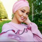 Behnoush Bakhtiari Instagram – من نقش خودم را در چشمان مردم دیدم… 🌸🌸🌸🌸دلمان روشن است به اتفاق های خوب در راه مانده برای سینمای ایران…🌸🌸🌸🌸🌸روز سینما بر تمام همکاران عزیزم که نهایت سخت کوشی و نجابت بودند و ماندندمبارک… 🌸🌸🌸🌸🌸سینمای غریب و تنها مانده که در این سالها آبرویی برای این کشور خرید و اما بی انصافی هایی که همکارانم دیدند و بخاطر عاشقانه ای که با سینما دارند…. صبوری کردند… 🌸🌸🌸🌸🌸محیط سینما پاک است چون ذات هنر پاک است.. اگه چند نفر که هنرمند و عاشق نیستند اشتباهی می‌کنند پای محیط سینما نگذارید،..بیست و هشت سال گذشت و من در این سینما از تولید و منشی صحنه و مجری طرح و تهیه کنندگی و بازیگری انجام دادم… 🌸🌸🌸و هنوز هم دارم فحش میخورم برای هر چیز بیخودی … ولی نامردی بزرگیه اگه به عاشق بودن بچه های واقعی سینما شک کنید… روز سینما مبارک همکار نازنینم…. 🌸🌸🌸🌸🌸بمیرم برات که چی کشیدی تا این سینما کمی شکوفه دهد… گل کند… رشد کند…. روزهای خوبی می اید… شک ندارم🌸🌸🌸🌸🌸🌸🌸🌸
@mantozigzag 
@mantozigzag

@samanzahmatkeshofficial
#سینما 
#سینمای_ایران #سینمایی_ایرانی 
#بهنوش_بختیاری #behnooshbakhtiari 
#behnooshbakhtiari #سینمای_قدیم