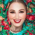 Behnoush Bakhtiari Instagram –