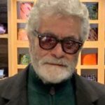 Behrouz Vossoughi Instagram - ‌. هموطنان عزیزم اینک که سپیدی موهایم حاکی از گذران زندگی طولانی چهل ‌چند ساله دور از وطن در غربت غریب است وجودم غرق در سیاله های نور وانرژی سیر دارد و دریک خلسه آرام دور از همه دغدغه های بیرونی براهنمایی استادی دانا زمان مانده حیاتم را با آرامش طی میکنم. من در جوانی آنچه را که در چنته داشتم با همه وجودم با عشق برای شما بیادگار گذاردم والحق شما عزیزان مرا بعنوان یک بازیگر هموطن مورد تایید قرار دادید که جای بسیار شکرگذاری ایست. تهمت های ناروای ستم پیشگان وکینه ورزان جاهل درمن بدون اثر وکارشان جز کوبیدن آب در هاون نیست. دستان همه شمارا با مهربانی وصلح ودوستی میفشارم و بامید رهایی و آزادی از هر گونه جهل.قربان همه شما. بهروز وثوقی