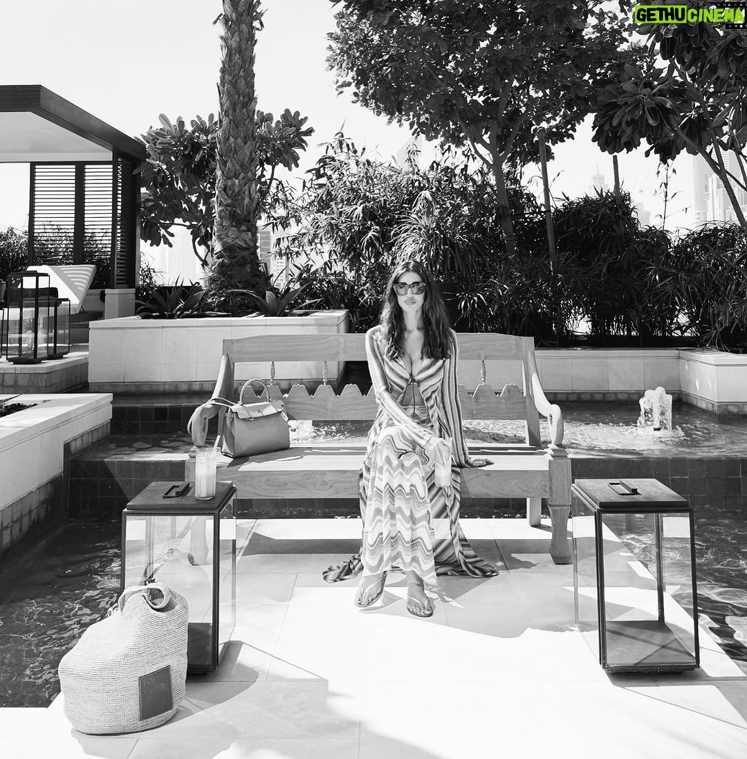 Belén Rodríguez Instagram - Buenos dias ☀️ One&Only One Za'abeel