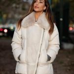 Belén Rodríguez Instagram - Bianco in inverno: un must! Ancora meglio se in @moorer_official #MooRER #adv