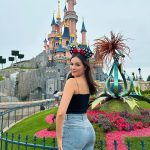 Bela Fernandes Instagram - Conhecendo a Disney de PARIS 😍 Disneyland Paris