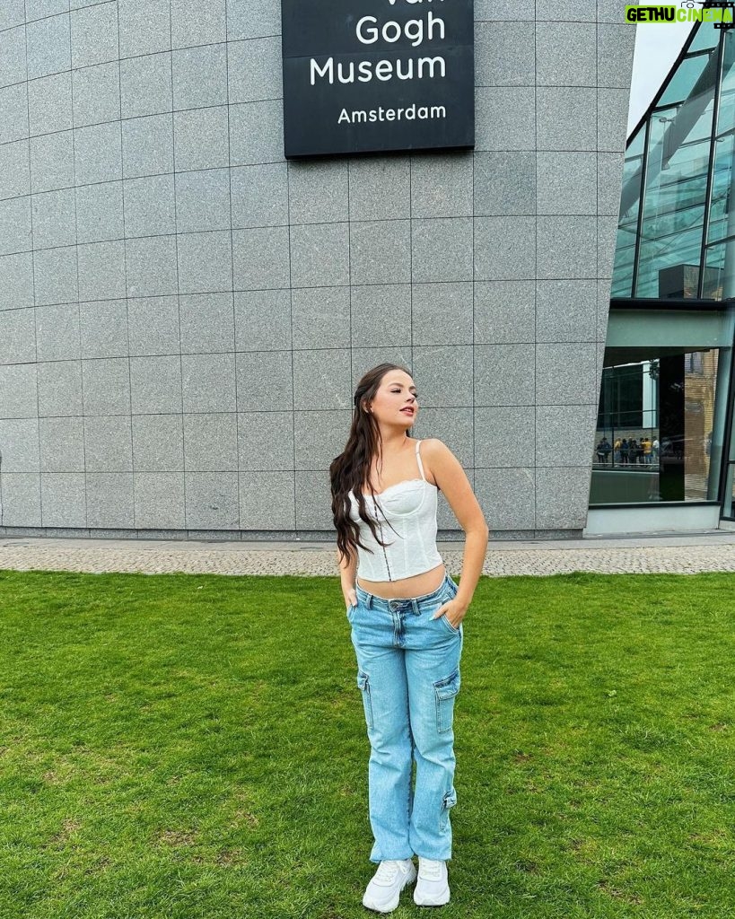Bela Fernandes Instagram - Todas de hoje 🫶🏻 amando Amsterda Amsterdam-Centrum