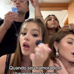 Bela Fernandes Instagram - Nosso chaveirinho