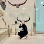 Bela Fernandes Instagram - Dia de museu hoje com meu amo…. ué, será que ela tá querendo me dizer algo? Manhattan, New York City