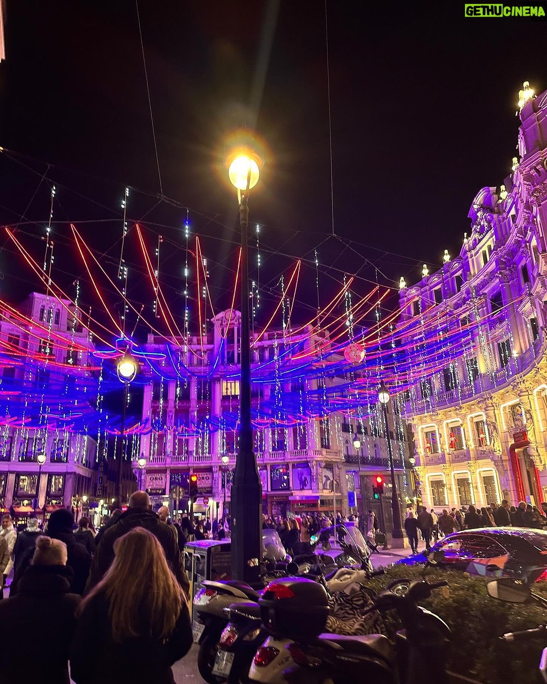 Bela Padilla Instagram - Madrid es hermosaaaa ❤️ Madrid, Spain
