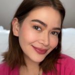 Bela Padilla Instagram - My fool proof way to make my lips look good while still taking care of them! 💋 #YOUBeautyPh #Yousimplicity #LipSerum #Makeup #BeautyPh #MakeupPh #grwm #makeuptutorial @youbeauty_ph