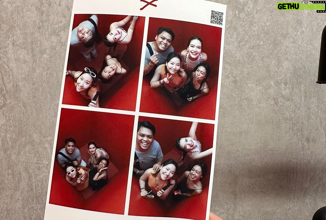 Bela Padilla Instagram - Seoul day 2 dump 💋