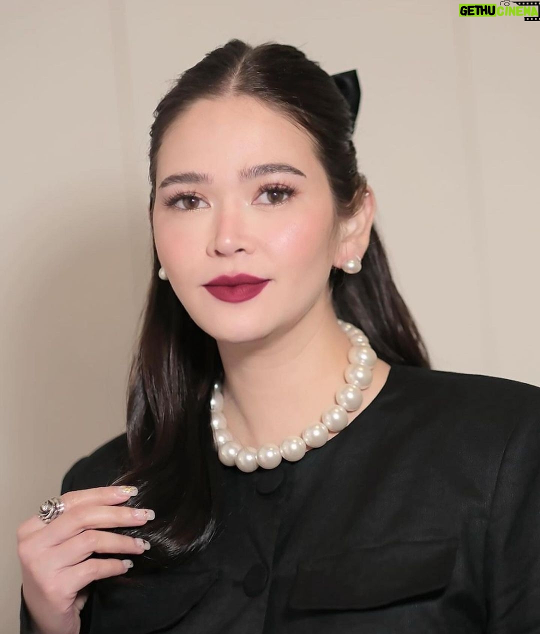 Bela Padilla Instagram - Dolled up by @onlypaulunating and @aryanbuccat for the @spotifyph leap day celebration ❤️ wearing a full @hm Studio look 😊