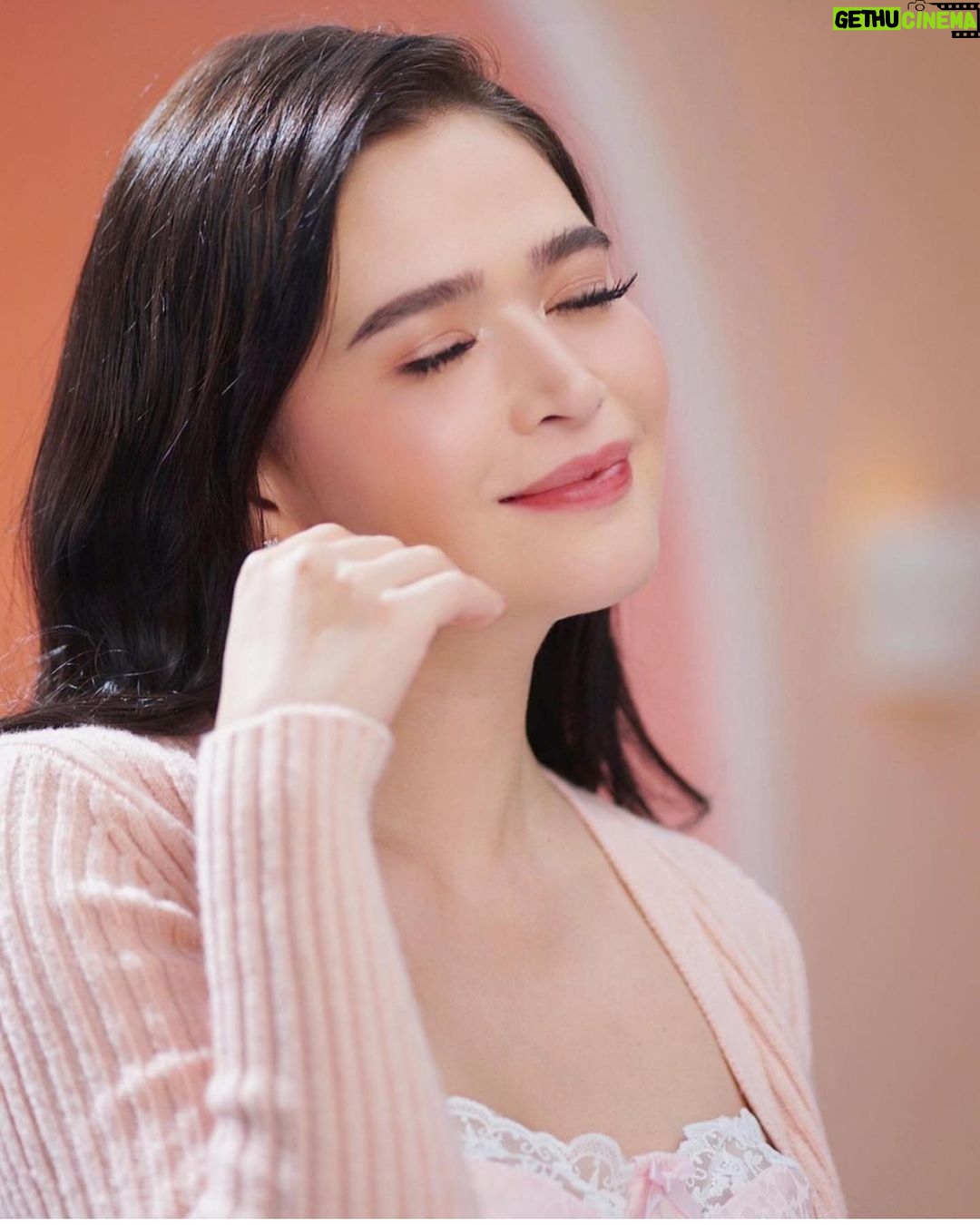 Bela Padilla Instagram - @dearfacephofficial 🥰