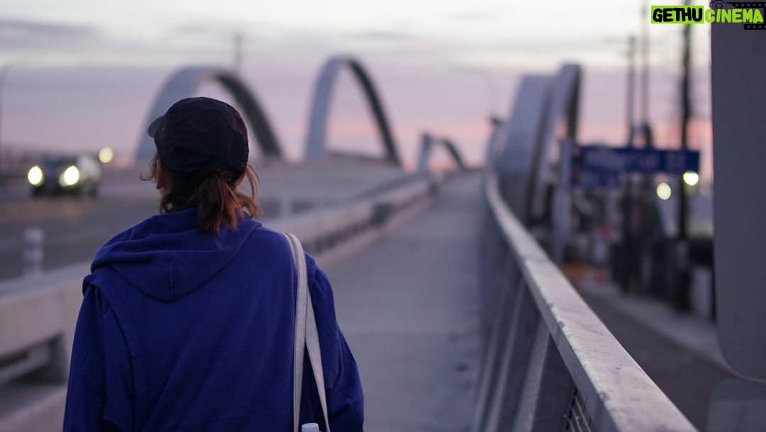 Bela Padilla Instagram - Woke up at 4:30 today to catch the sunrise here in LA with the nicest running club π thank you @apa112 @conradmar @randi801j ππ» PS: Randy, your shots of this morning are sooo nice, hope it was worth the burning lungs π₯Ήπ Los Angeles, California