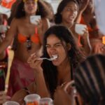 Bella Campos Instagram - Deus na defesa e eu mesma no ataque! 🚀🌟🤪🍻🕊️❤️