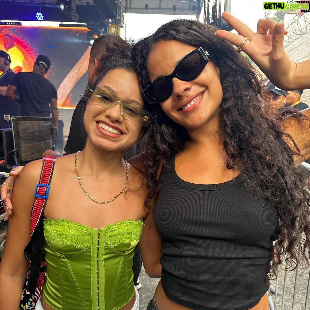 Bella Campos Instagram - Packzinho do final de semana 🫶🏽💫❤️