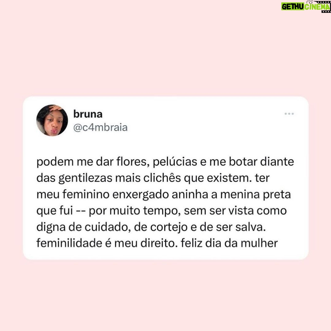 Bella Campos Instagram - Feliz nosso dia, vamos brilhar 🌹