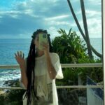 Bella Campos Instagram - esse é dia 01/01 de frente p trás e ainda são 17h que vida chatãaa Salvador, Bahia, Brasil
