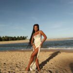 Bella Campos Instagram - Como eu te quero, 2024. 🤍 @reveillondosquereres @jacquemus x @sannyelias x @eugustavolima Bahia, Brasil