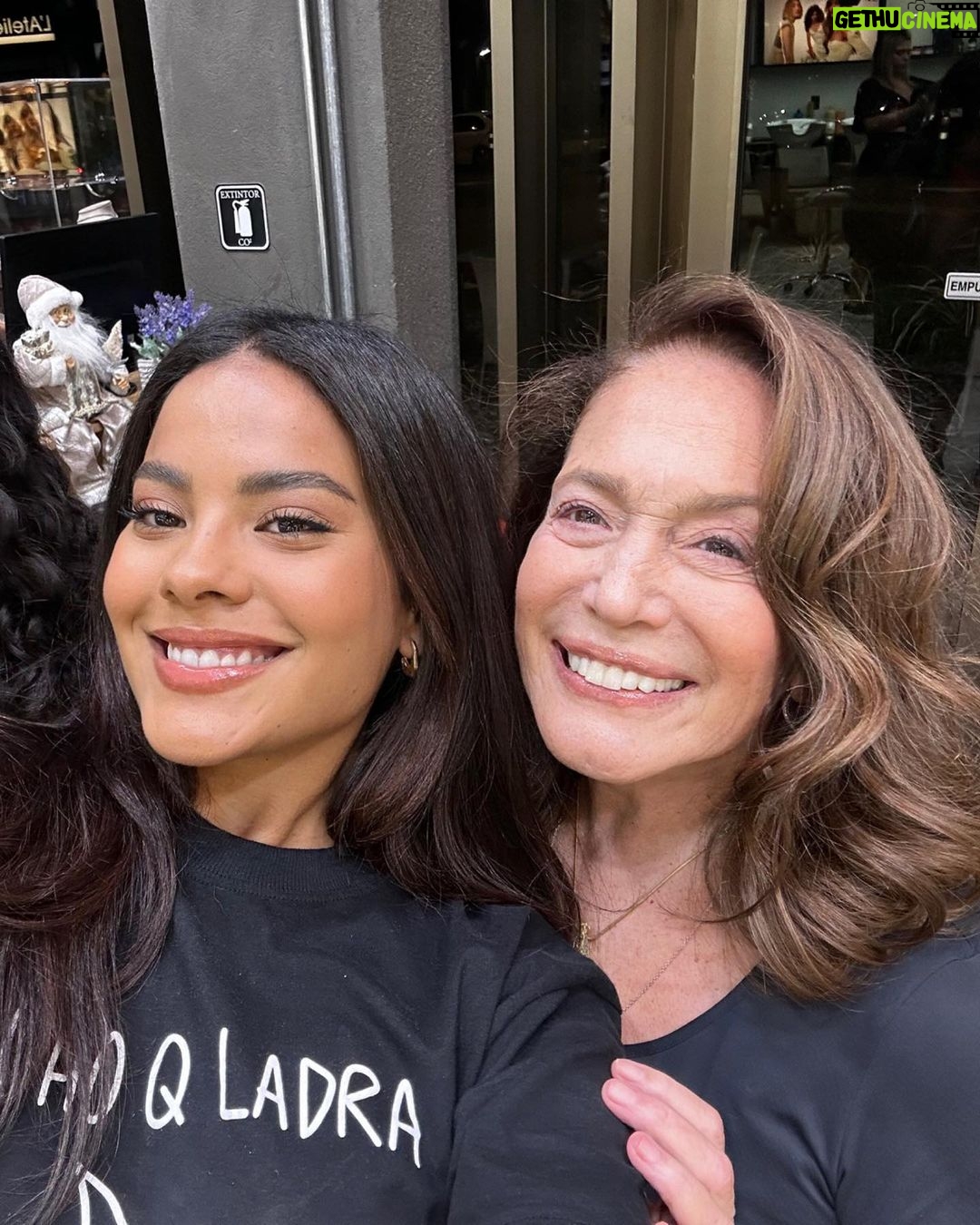 Bella Campos Instagram - Pergunte a uma garça