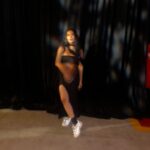 Bella Campos Instagram - Último dia de SPFW no loung @pullmanvilaolimpia que me recebeu com muito carinho nessa semana cheia de moda. Obri e até logo. 🤍💫