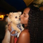 Bella Campos Instagram - Zoe mood edition 1- de ressaca sem paciência 2- curtindo com as amigas na pedra sal 3- de chameguinho com a Love no sambinha 4- esperando a comida ficar pronta 5- pós skincare 6- feliz de tá indo pra algum lugar q nem sabe onde 7- sendo feliz com pouco (uma rampa) 8- mamacita dona de tudo